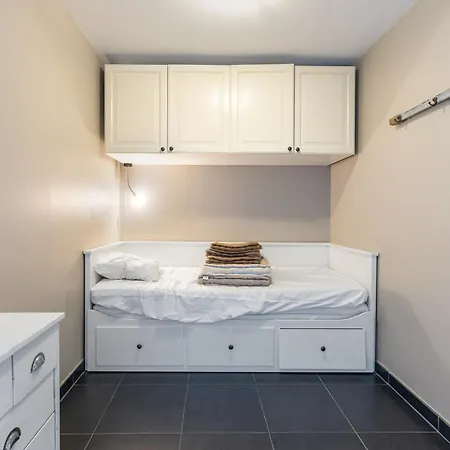 Plaza 309-0502 P Apartment