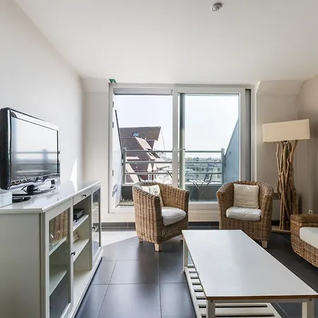 Apartment Plaza 309-0502 P *